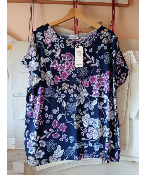 Granatowa tunika kimono z okrągłym dekoltem i kwiatowym wzorem